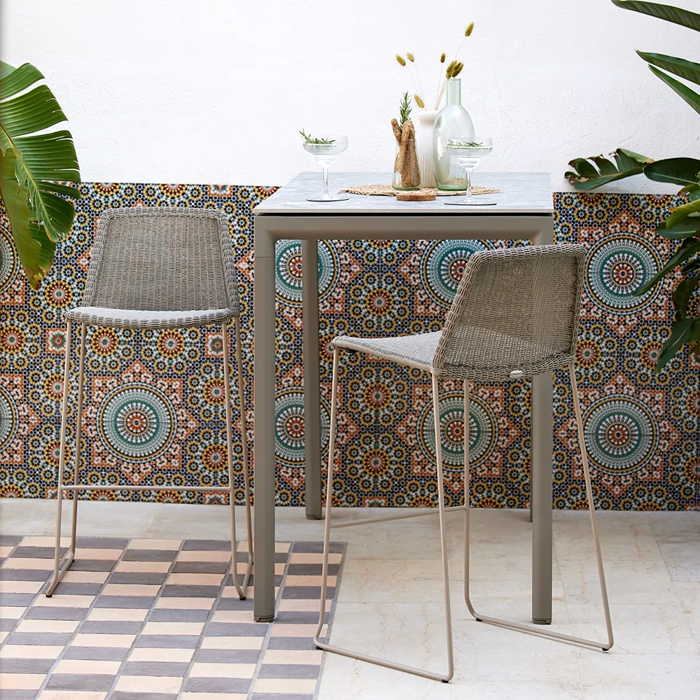 Breeze Barhocker Taupe