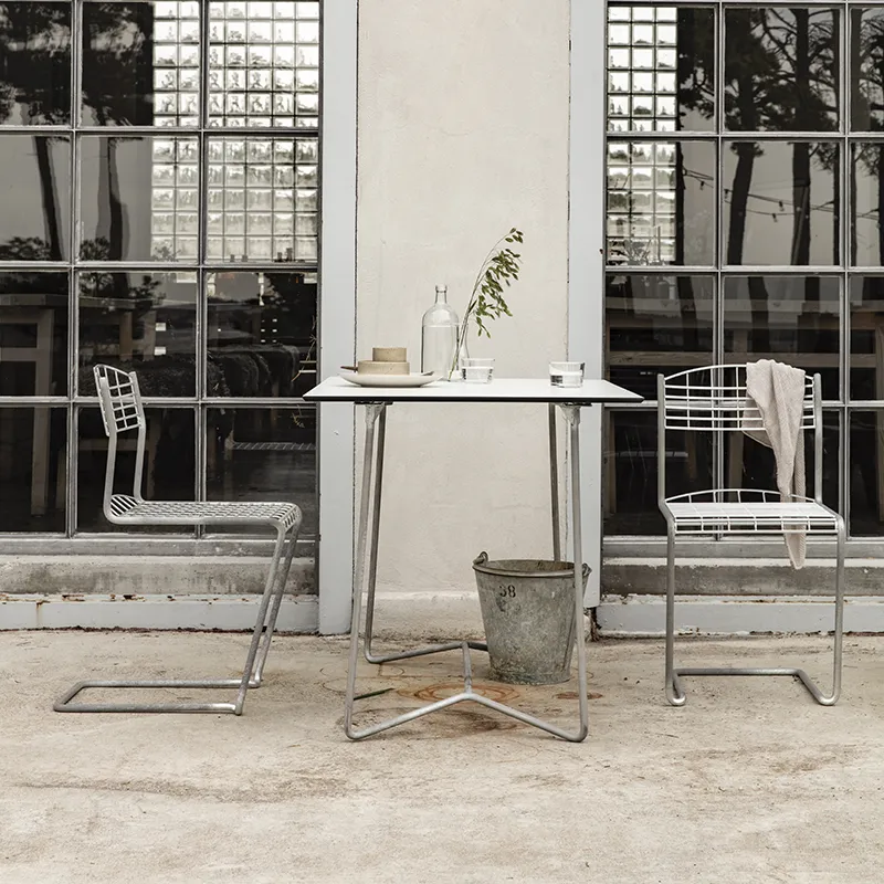 Stuhl High Tech Feuerverzinkt