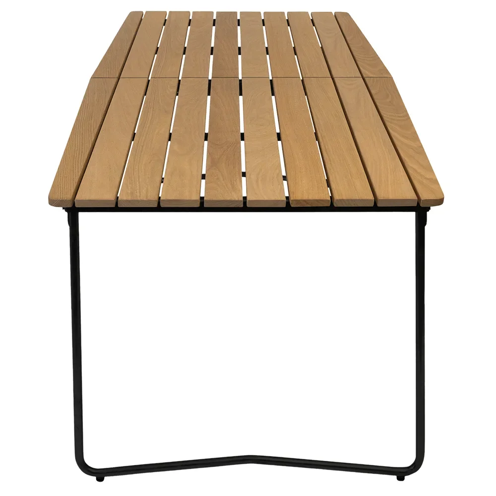 Esstisch B31 230 Eiche geölt / Gestell schwarz