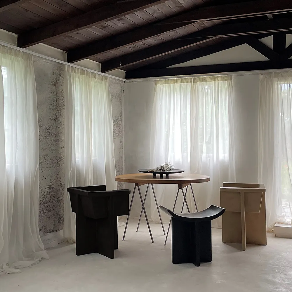 Brutus Esszimmerstuhl – Kaffee