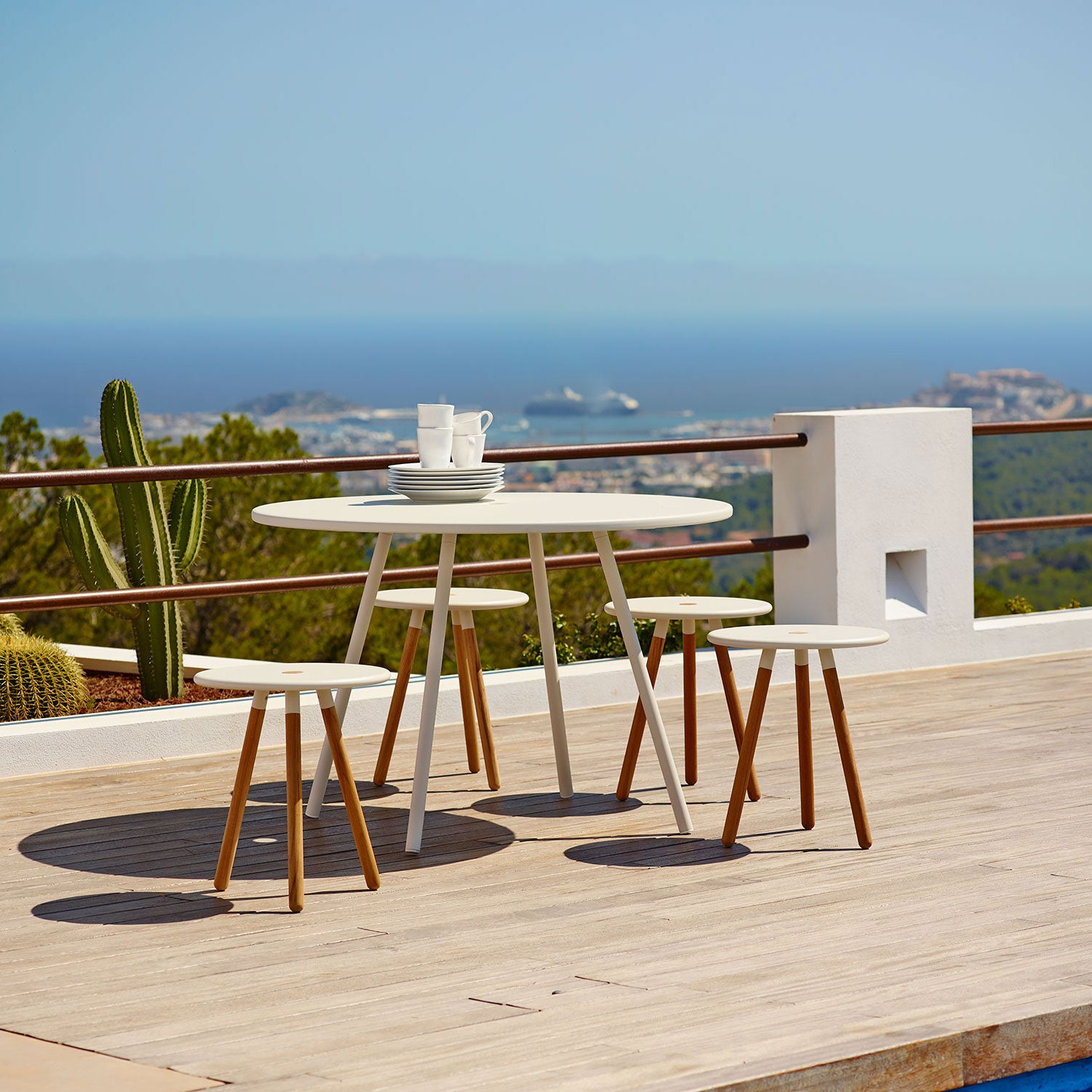 Area Esszimmergruppe