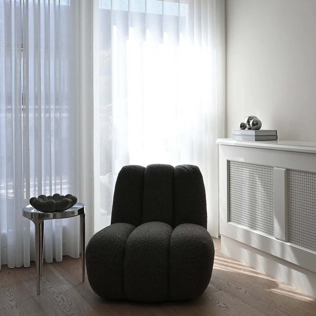Handgefertigte Dekoschale Bloom Dark Grey Ø 28,5 cm