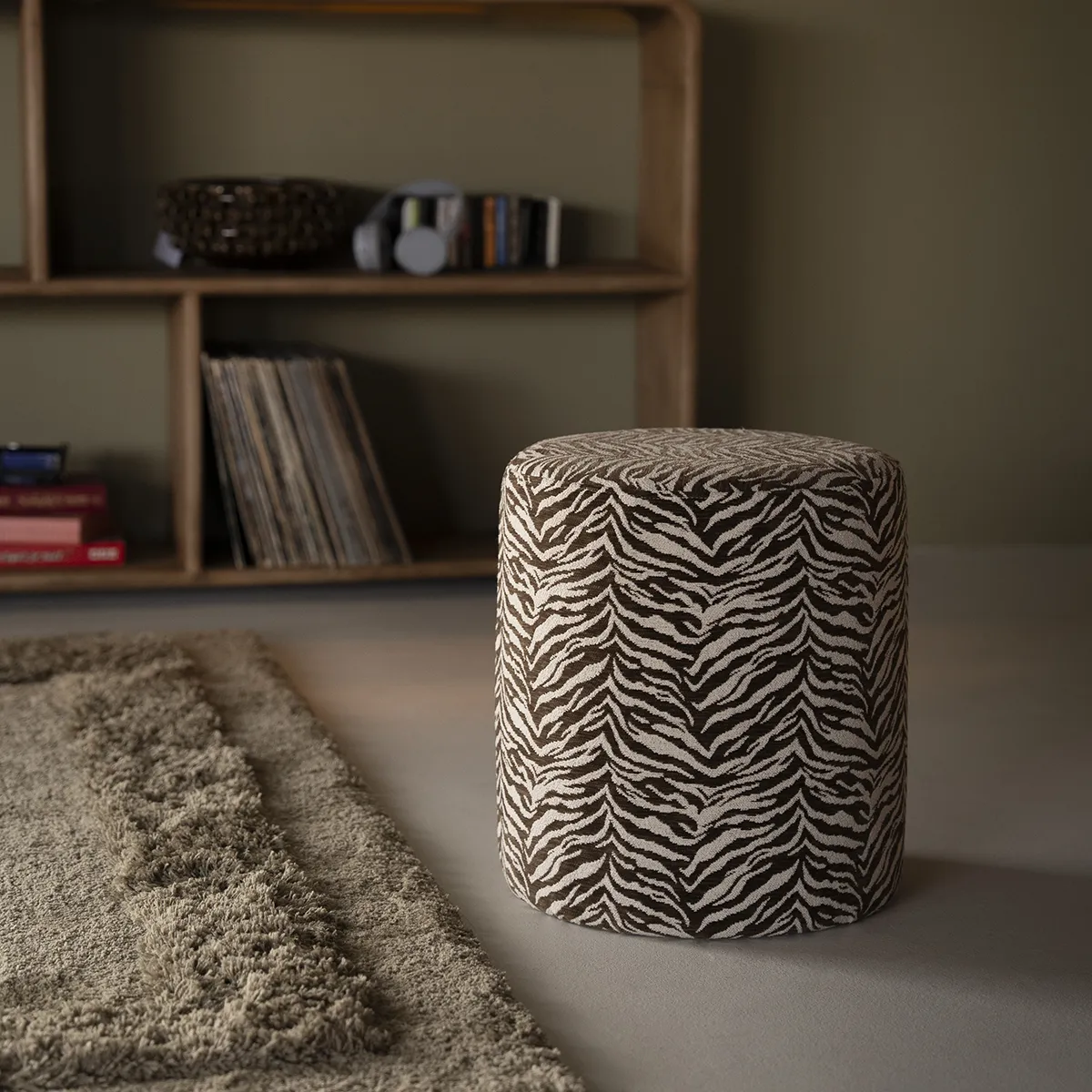 Hocker Tigra Brown H42 cm