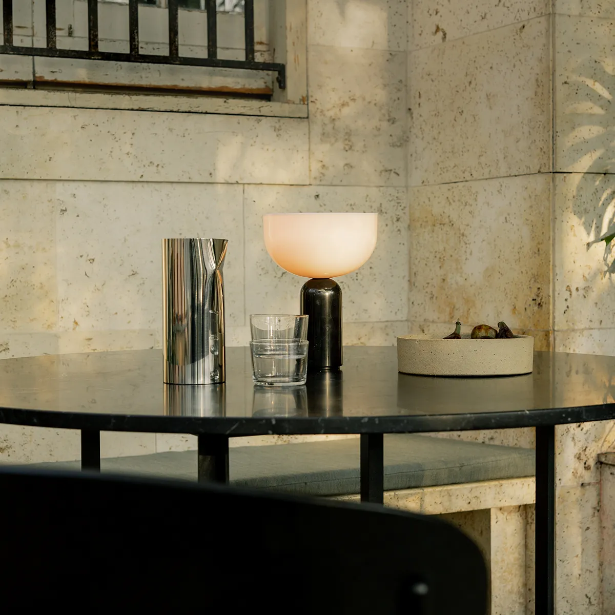 Kizu Tragbare Tischleuchte Schwarz Marble