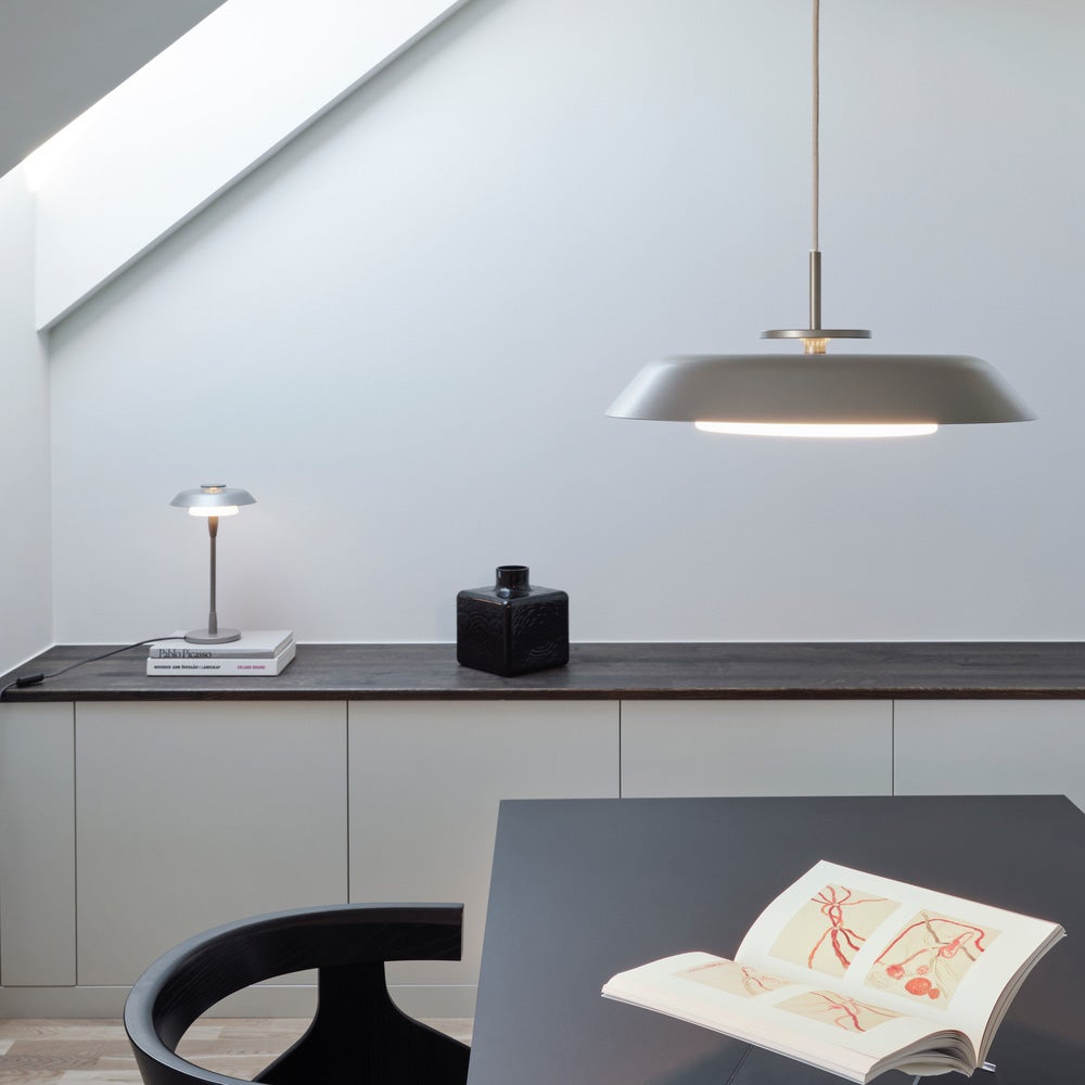 Horisont Pendelleuchte Ø430 metallic champagne