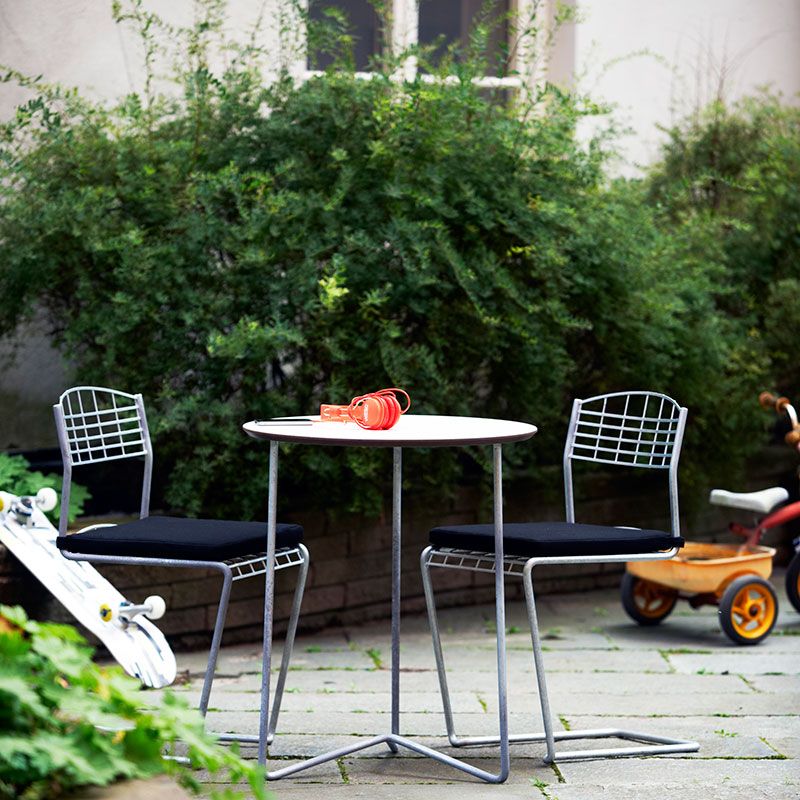 Tisch High Tech 60 Laminat weiß / feuerverzinkt Standfuß