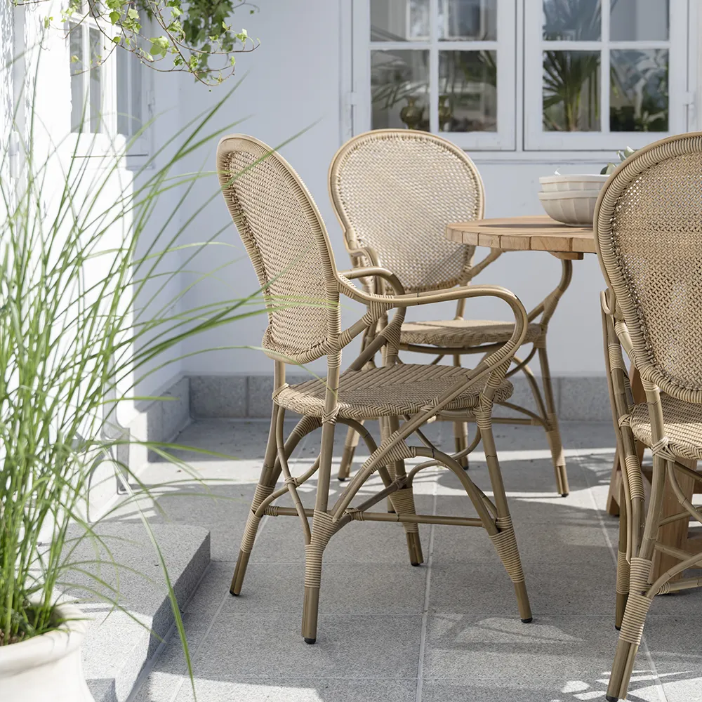 Rossini Sessel antik