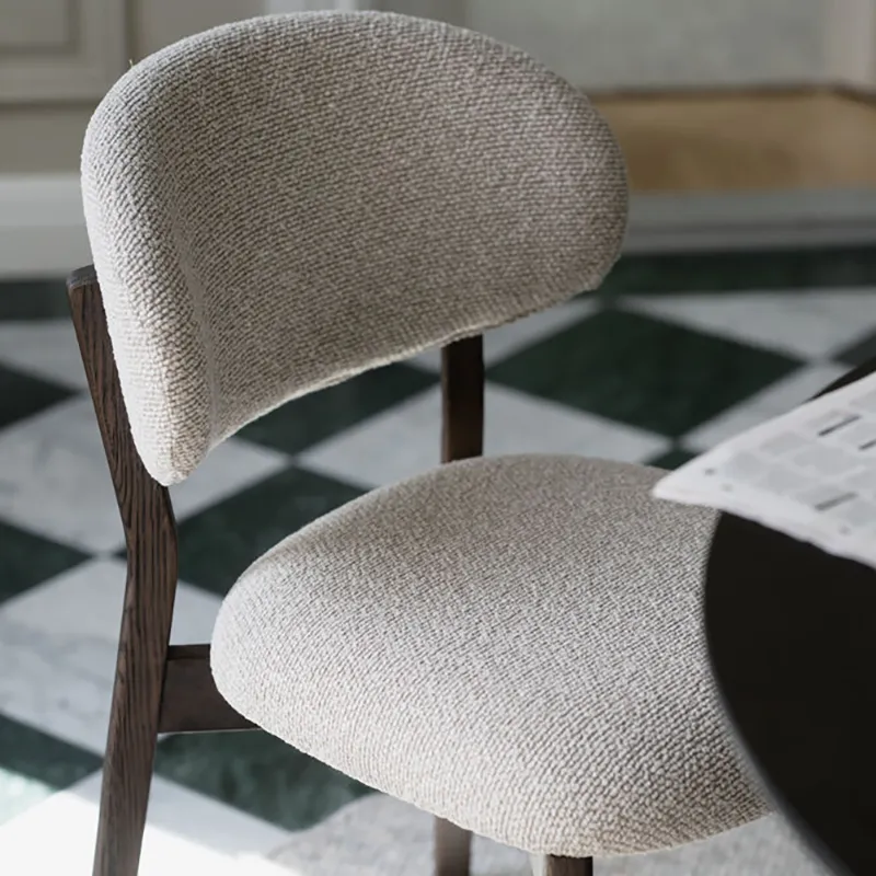 Patterson Stuhl beige Stoff / braune Eiche