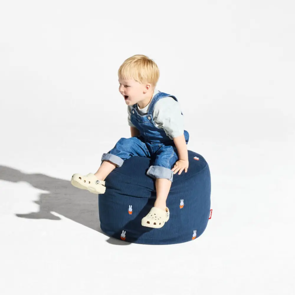 point cord puff x Miffy deep blue