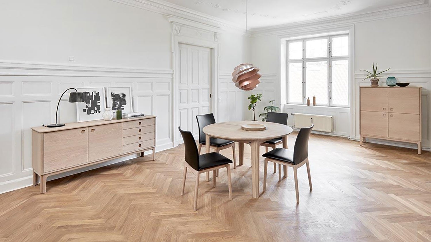 Sm300 Anrichte Nussbaum Naturöl