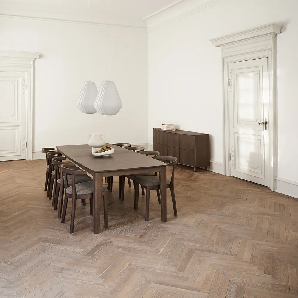 SM108 Esstisch 101x238-391/544 cm Eiche massiv Weiß geölt 