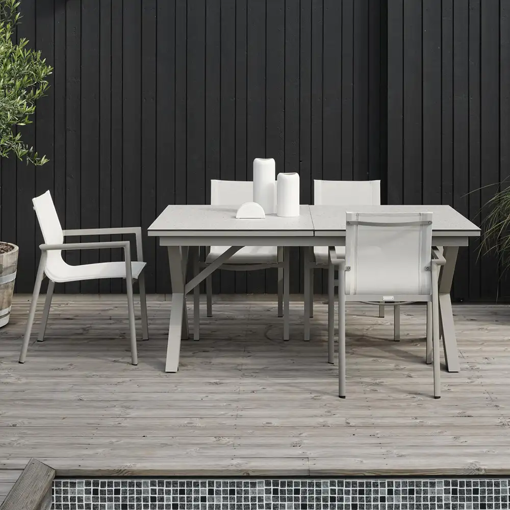 Delia Stapelstuhl khaki/textilene