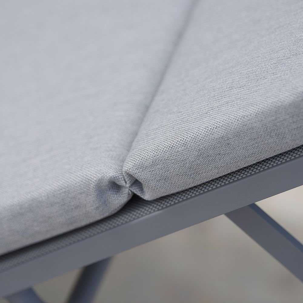 Relax Sonnenliege Hellgrau