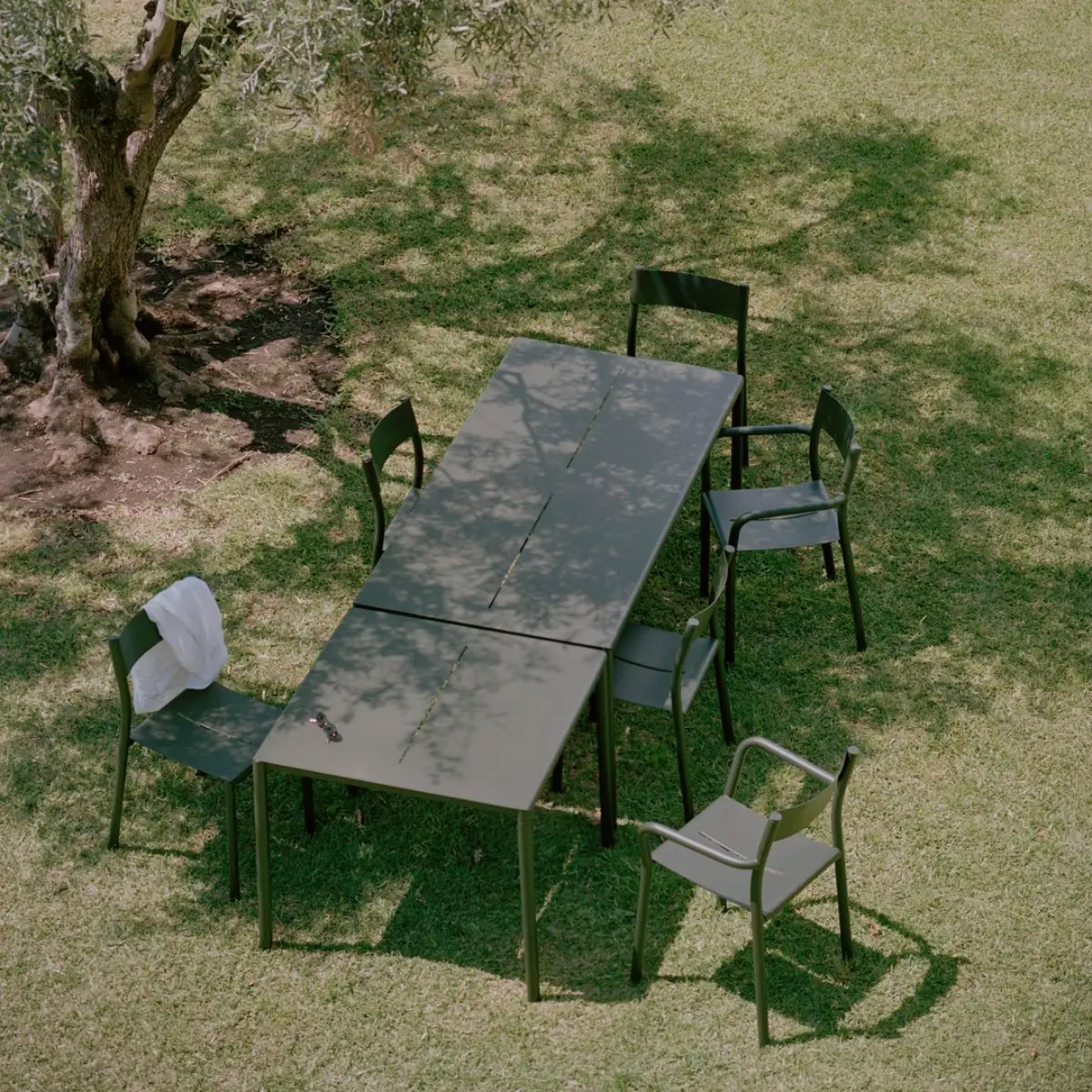 May Gartentisch 85x85 Dunkelgrün