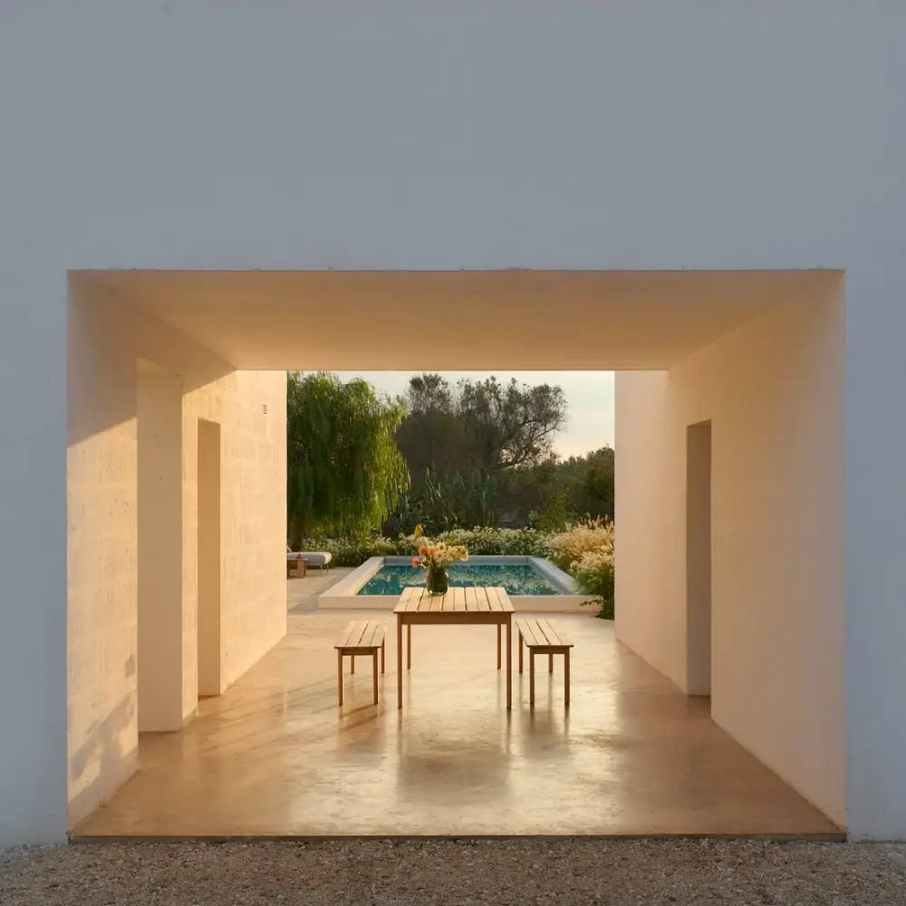 Gartentisch aus Teak Assemble