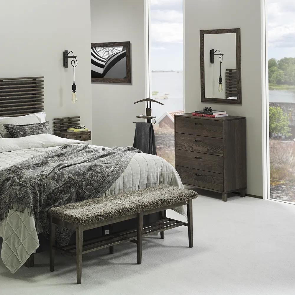 Leon Kommode Braun geölte Esche