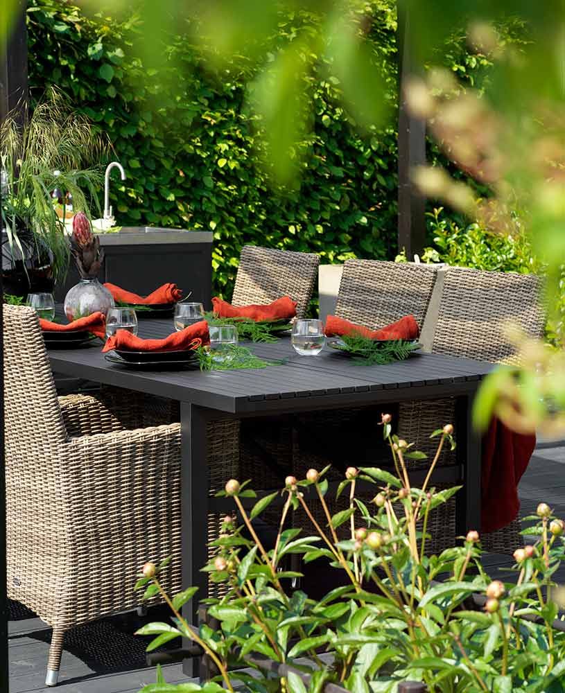 Vevi Esstisch 95x230 cm schwarz