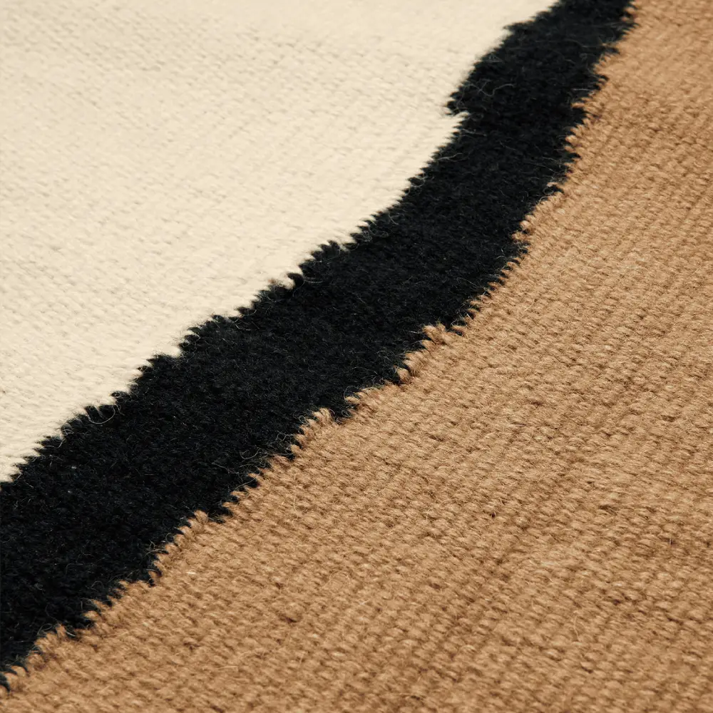 Soil Kelim Teppich 200x300 cm- Dark Sand/Off-white