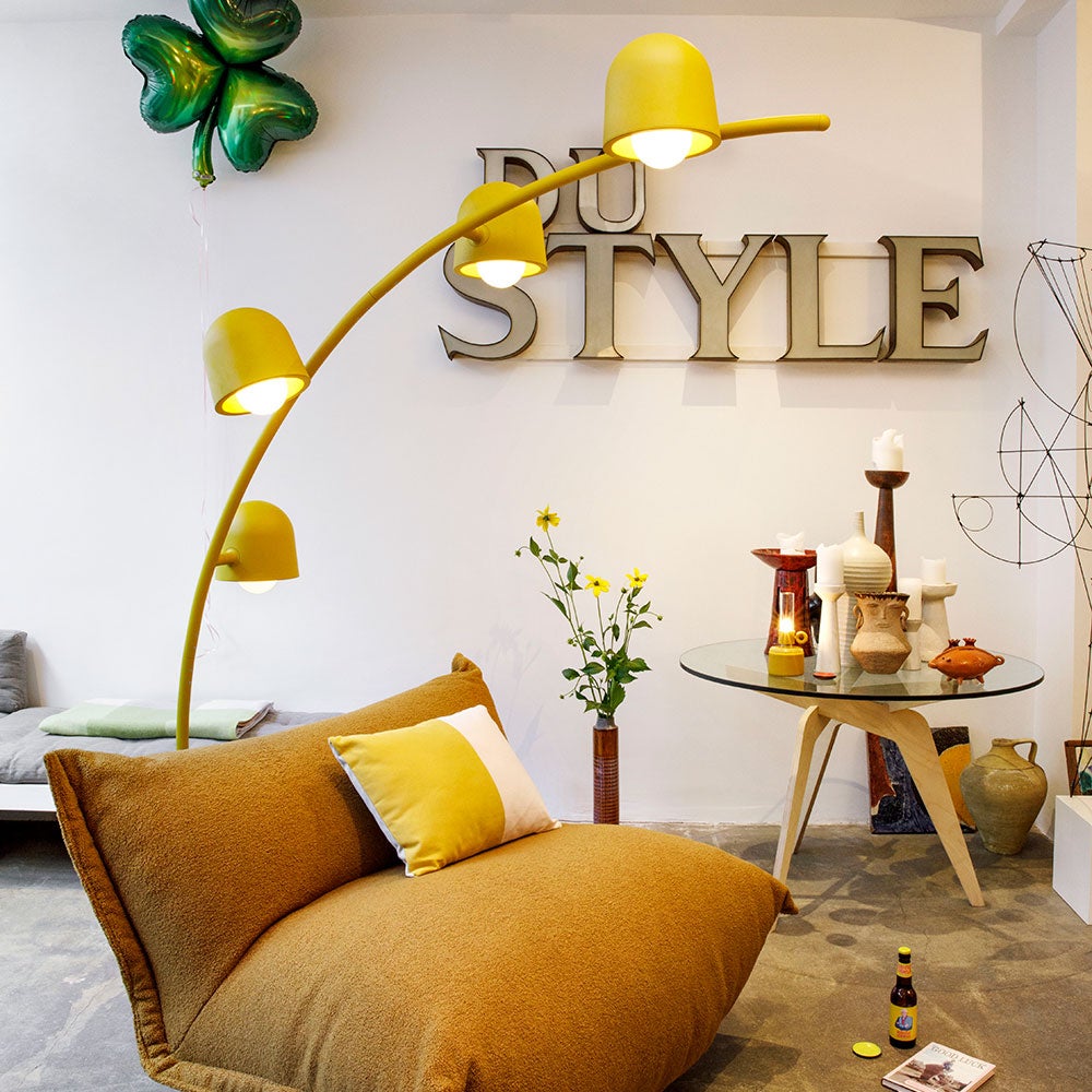 Big Lebow Stehleuchte Banane gelb