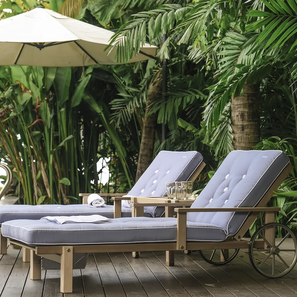 Sonnenliege mit Armlehnen Redwood