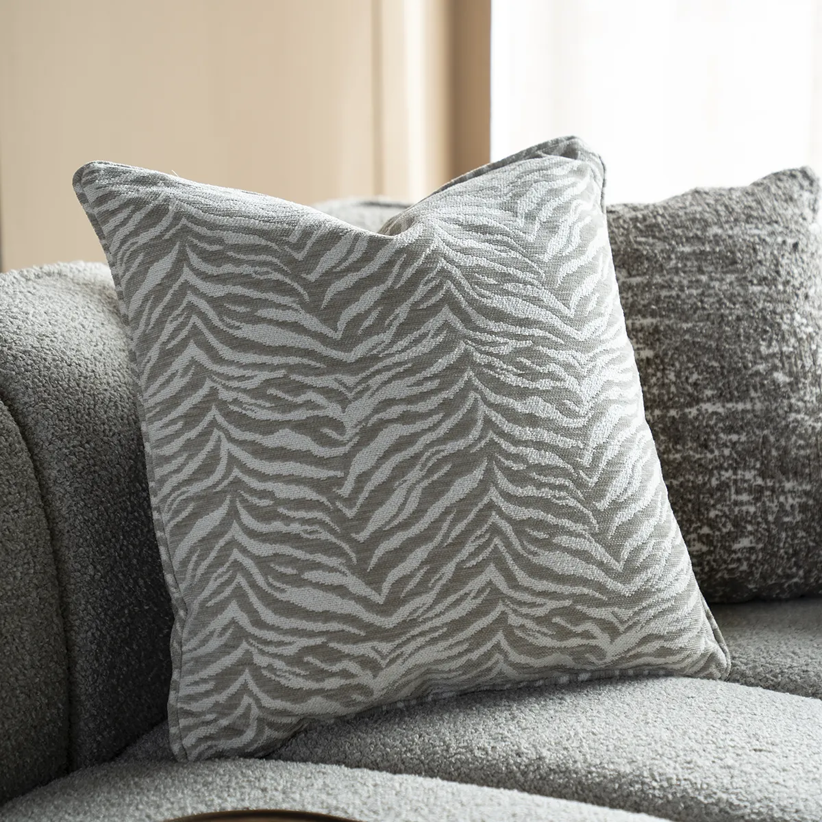 Dekokissen Tigra Beige 45x45 cm