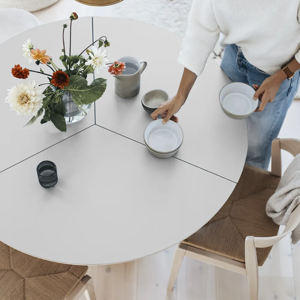 Sm33 Tisch Eiche Weißöl/weißes Nano-Laminat