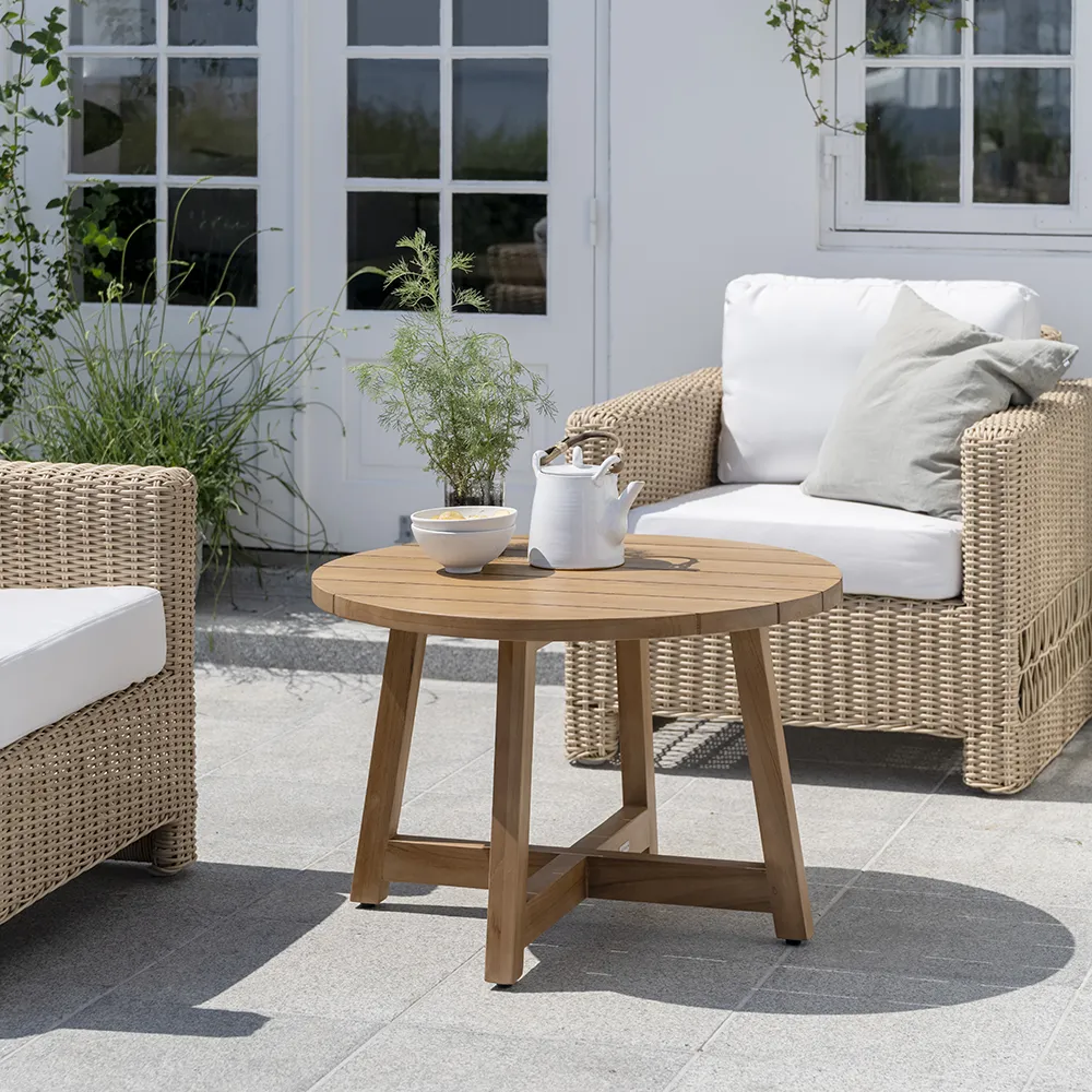 Victor Couchtisch Ø75 cm Teak