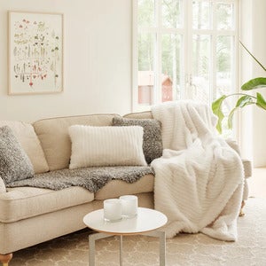 Grace Decke Ivory