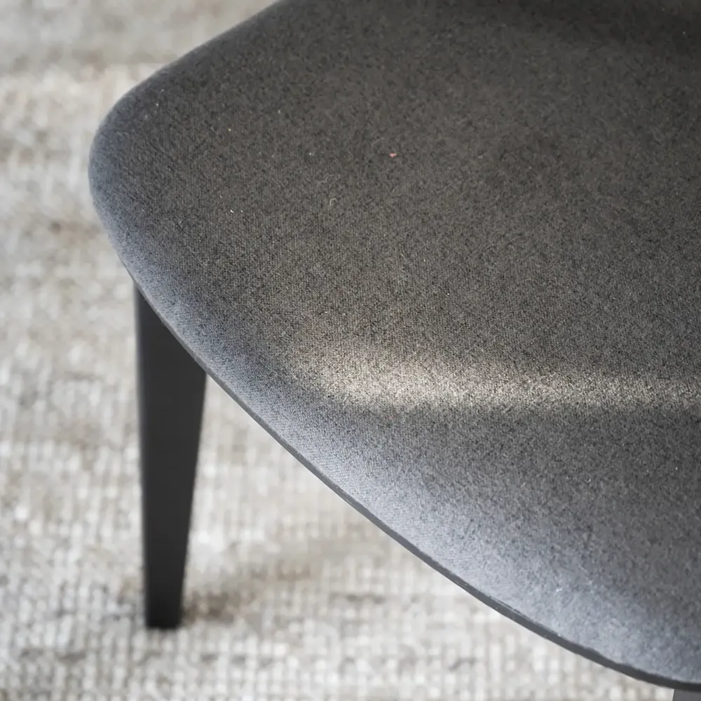 Kato Esszimmerstuhl schwarz Eiche/dunkelgrau