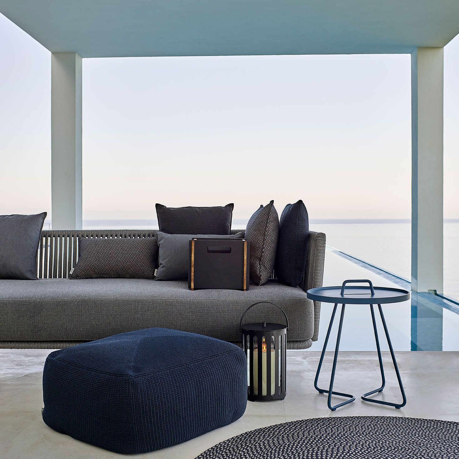 Divine Ornament Kissen 50x50 cm Türkis