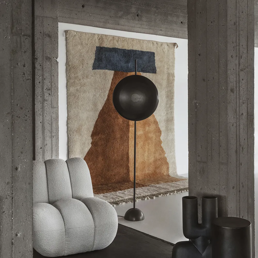 Column Tisch – Kaffee