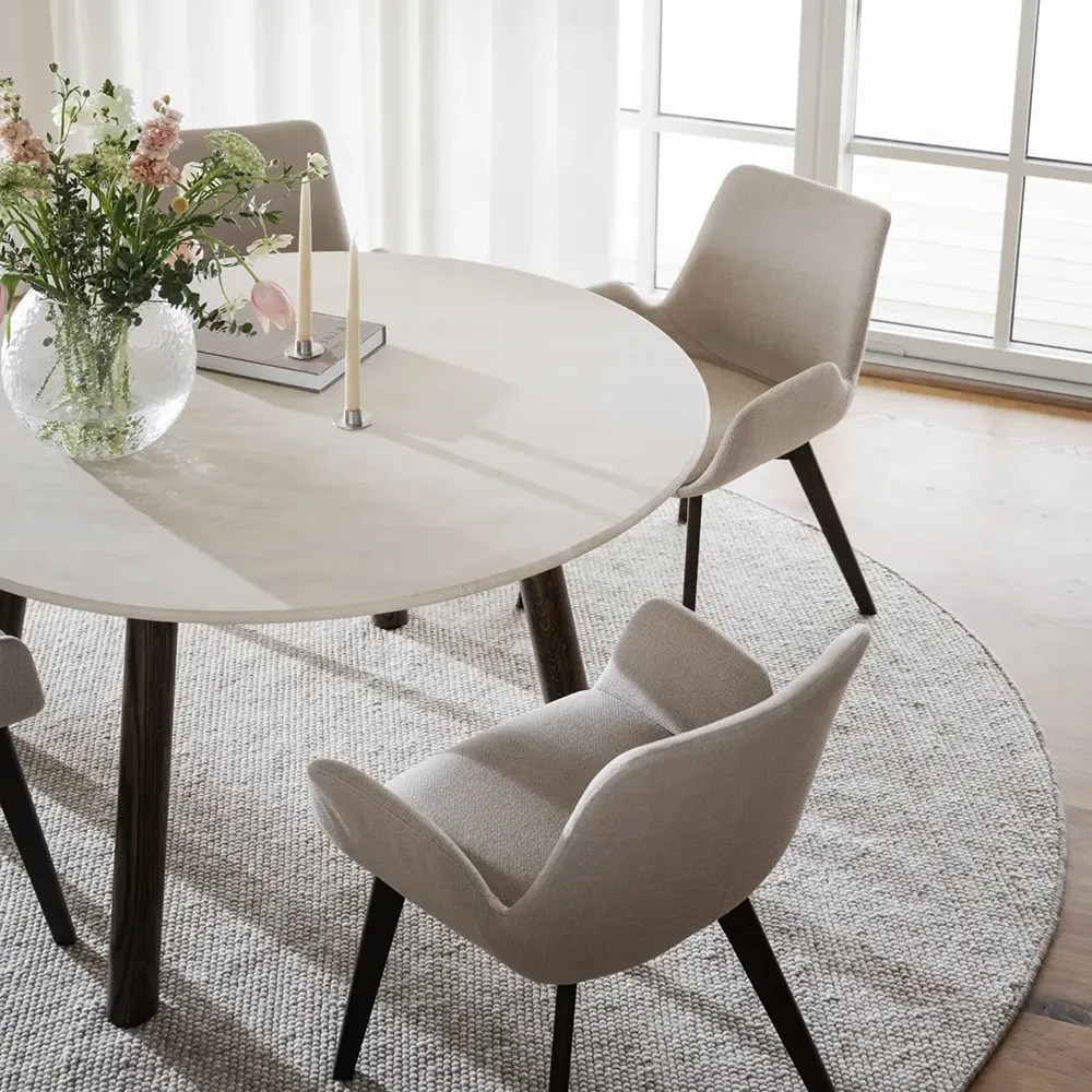 Taransay Esstisch Ø125 cm beige Travertin/braune Eiche