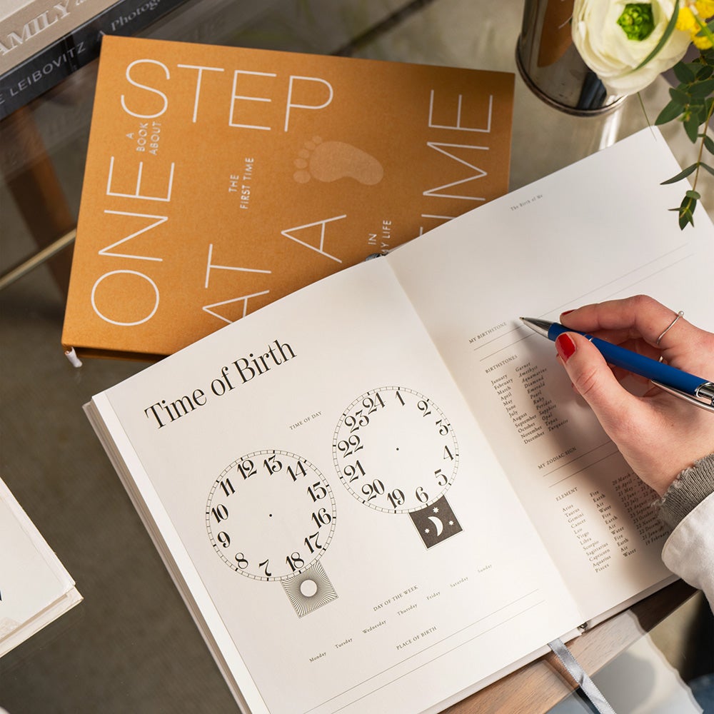 One Step at a Time - Ein Buch über das erste Mal im Leben