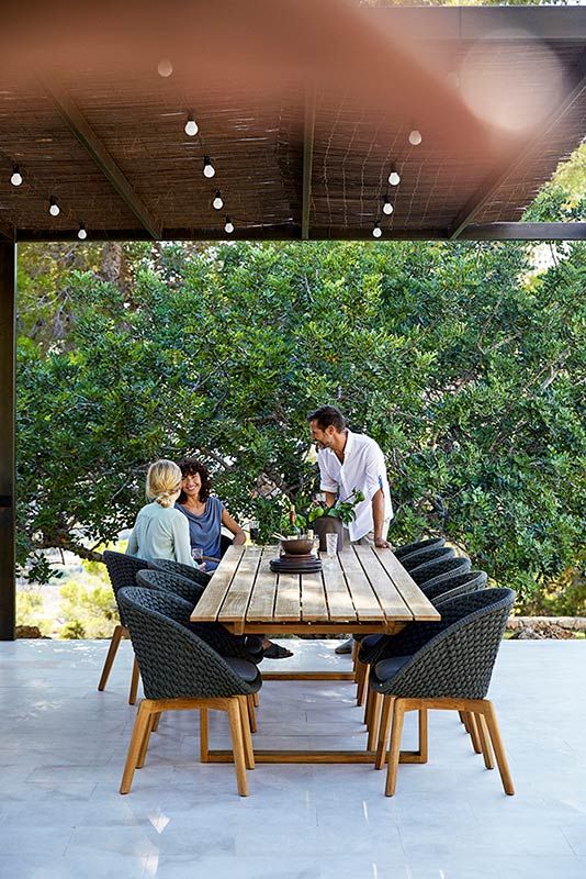 Peacock Sessel Dunkelgrau