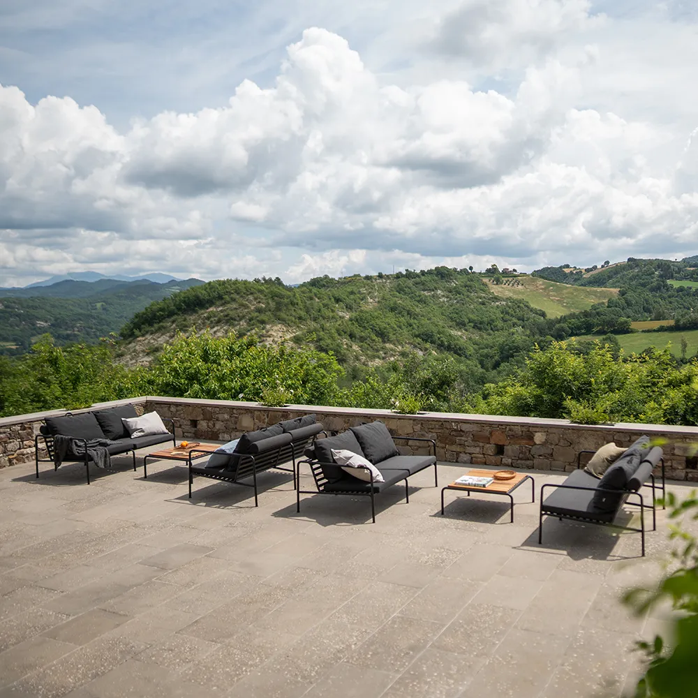 Avon Sessel Holzkohle/Weiß