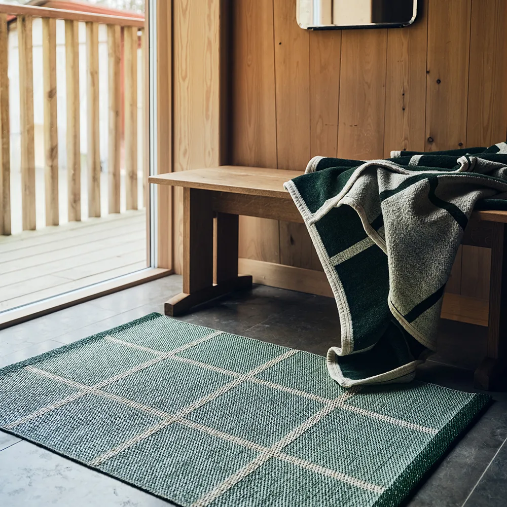 Gewebte Decke aus Lammwolle Criss Leaf