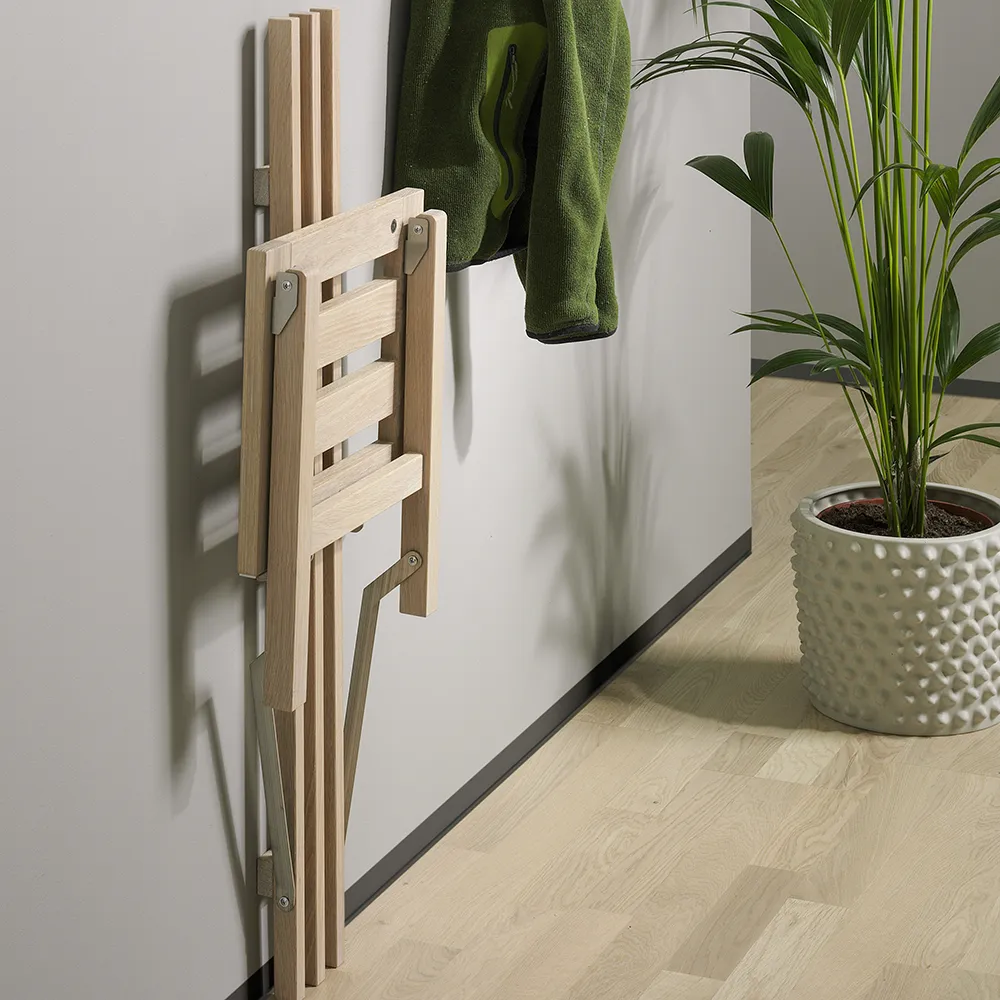 Nadja Wall Chair Birke weiß lackiert