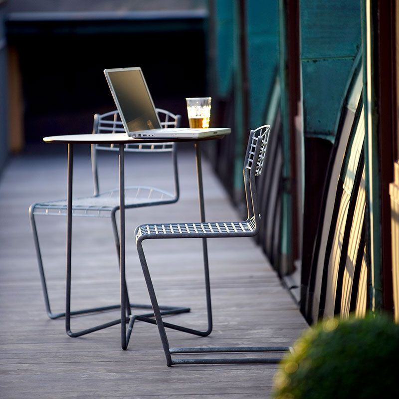 Tisch High Tech 60 Laminat weiß / feuerverzinkt Standfuß