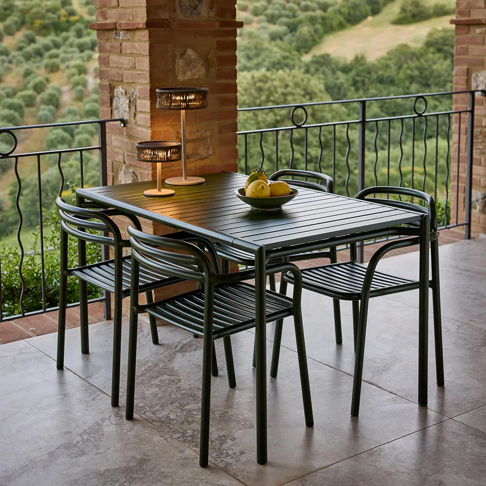 Bliss Stuhl mit Armlehne Dark green