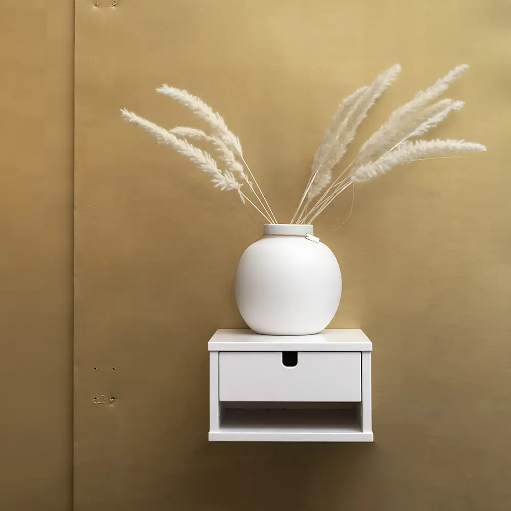 Klinte Nachttisch wandhängend weiß
