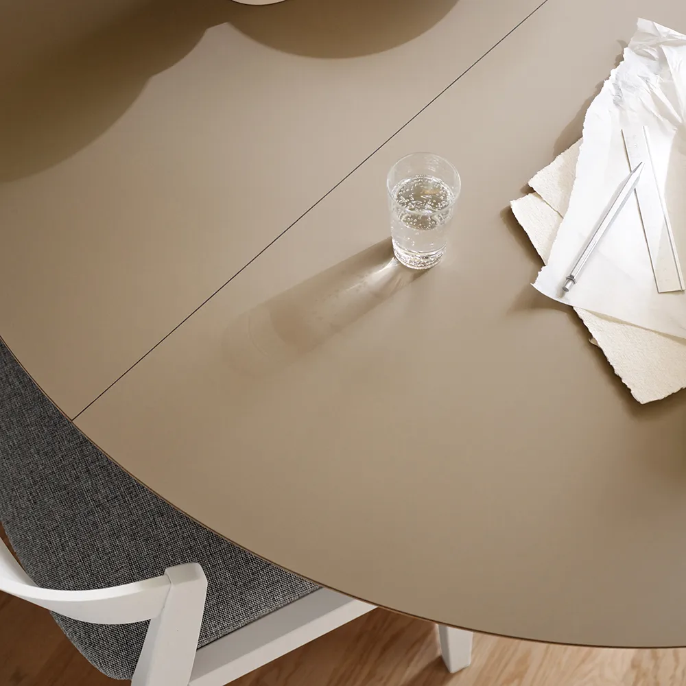 SM33 Esstisch Eiche Muskatnuss weiß geölt Laminat