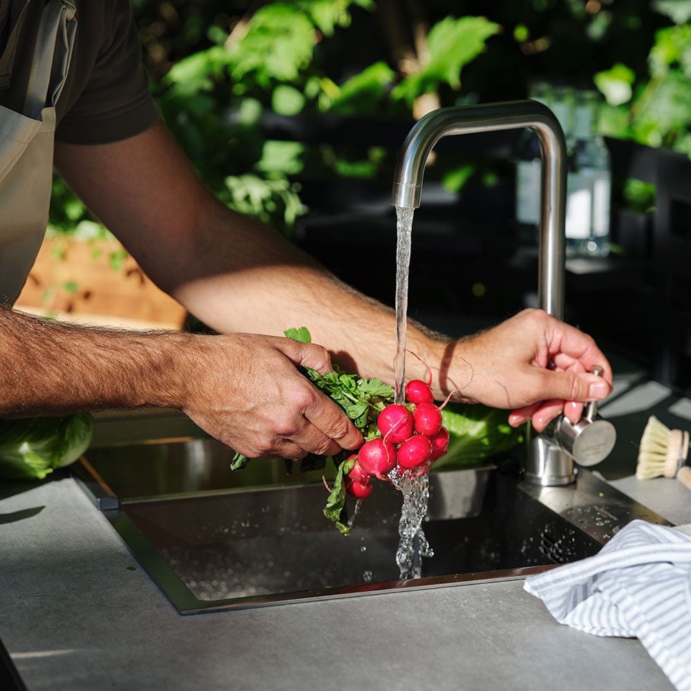 Fornax Küchenzeile Spüle/Hahn schwarz/grau