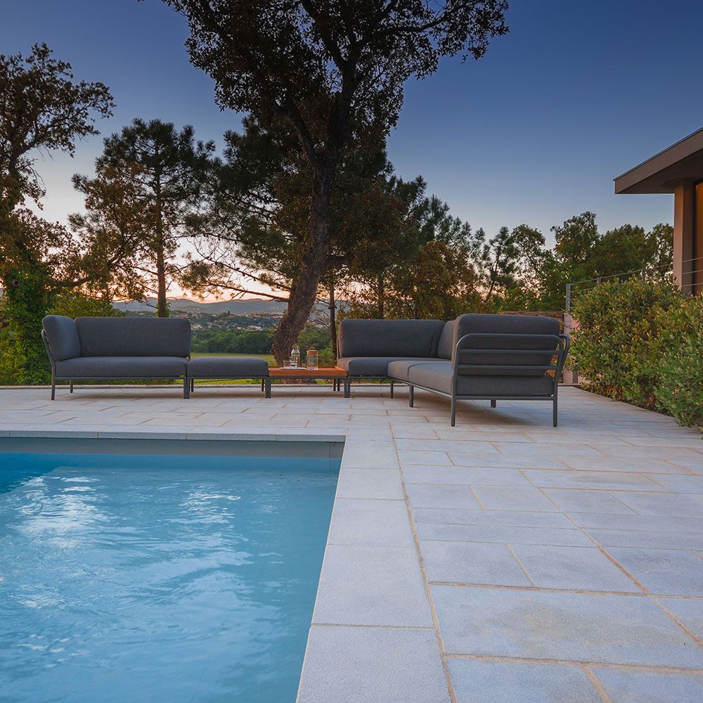 Level Fußhocker 81x81 cm Grau Aluminium