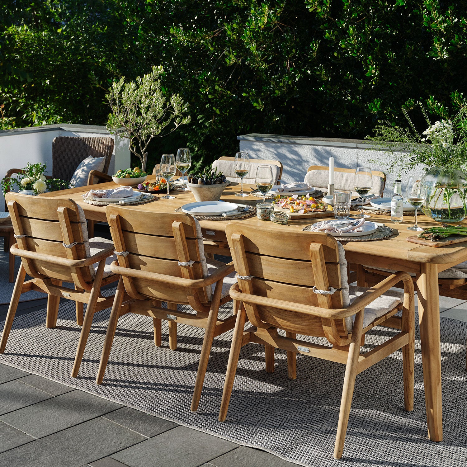 Lilja Esstischgruppe