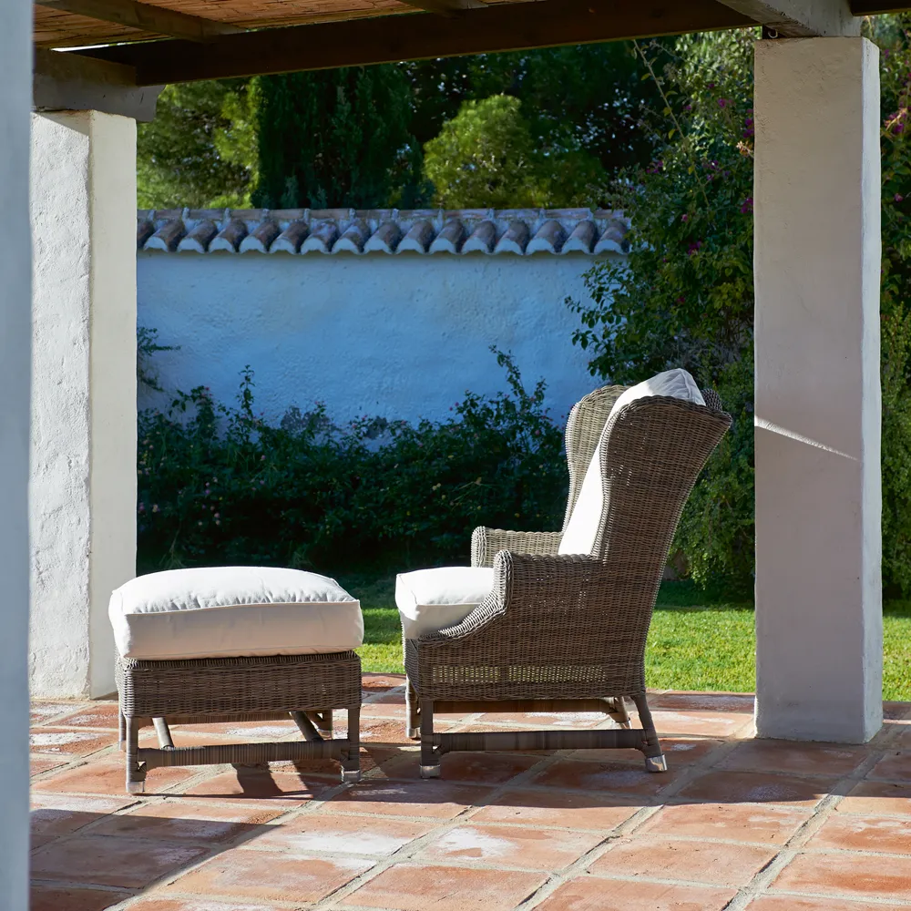 Nicolas Ohrensessel aus künstlichem rattan