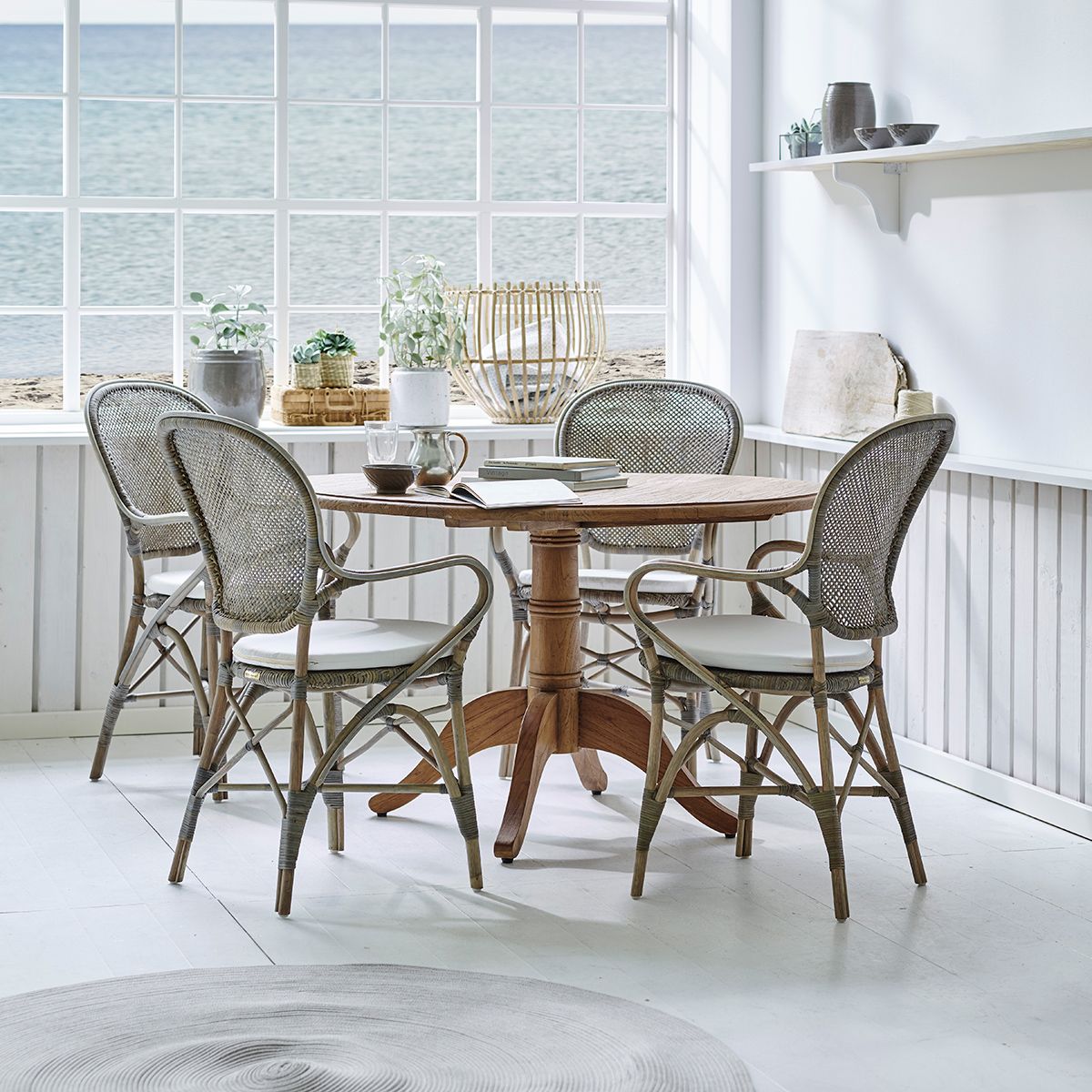 Rossini Rattanstuhl Taupe