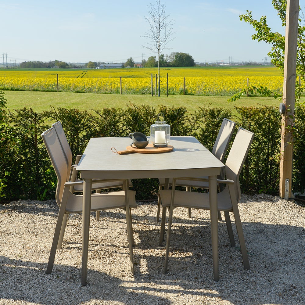 Alnö Esstisch 90x150 cm Taupe