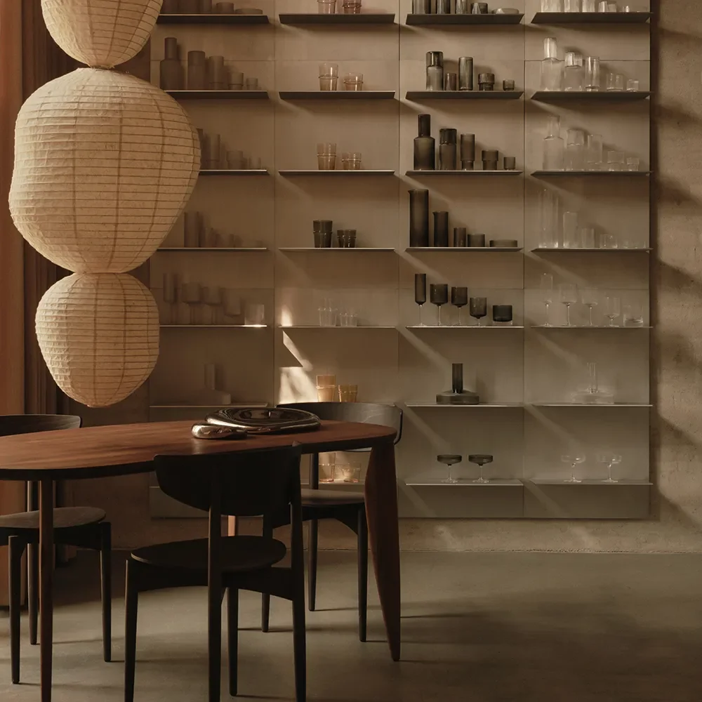 Tisch Feve aus Walnuss