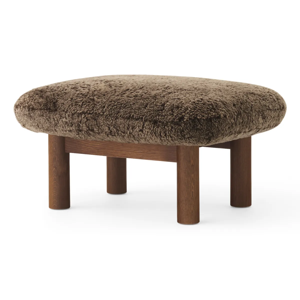 Brasilia Hocker dunkel gebeizte Massiveiche, Sheepskin Nevotex Root