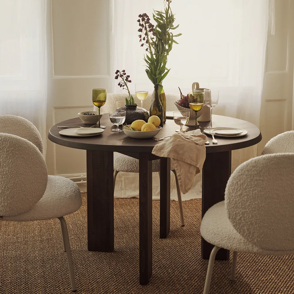 Tarn Esstisch 115 cm - Dark Stained Beech